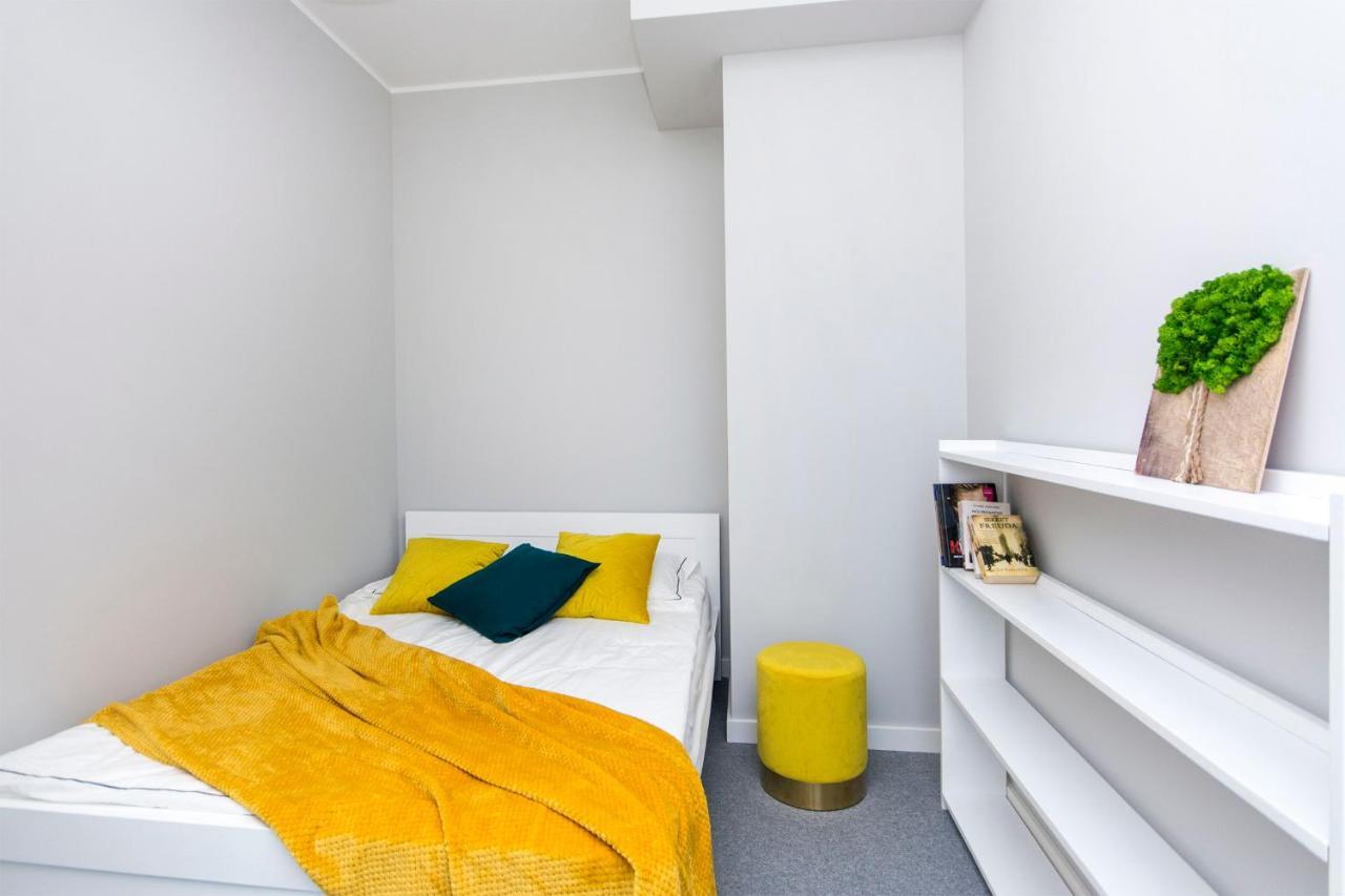 Yacht Park Rentyear Apartments Гдыня Экстерьер фото